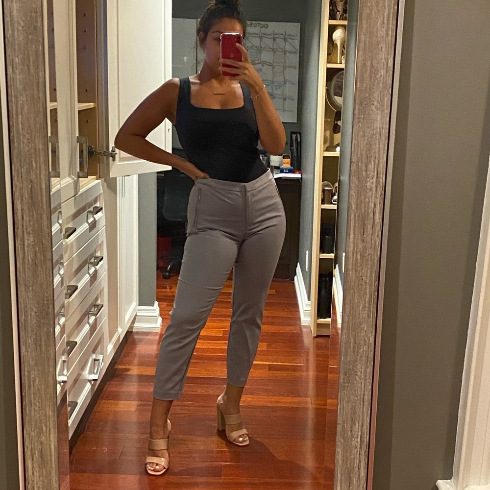 Grey fitted dress pants/trousers